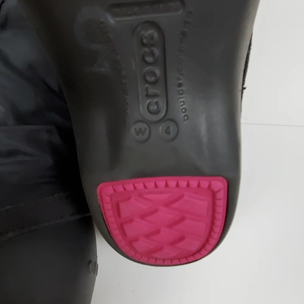 Crocs black lining boots girls toddler size W4